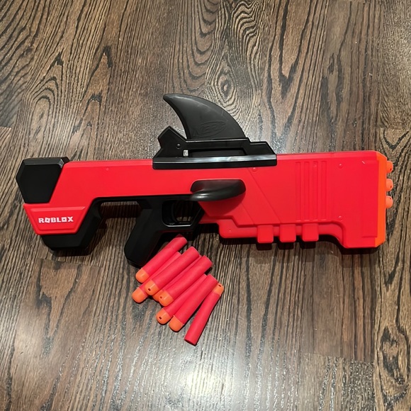 Roblox Nerf Gun Sharkseeker - Picture 2 of 3